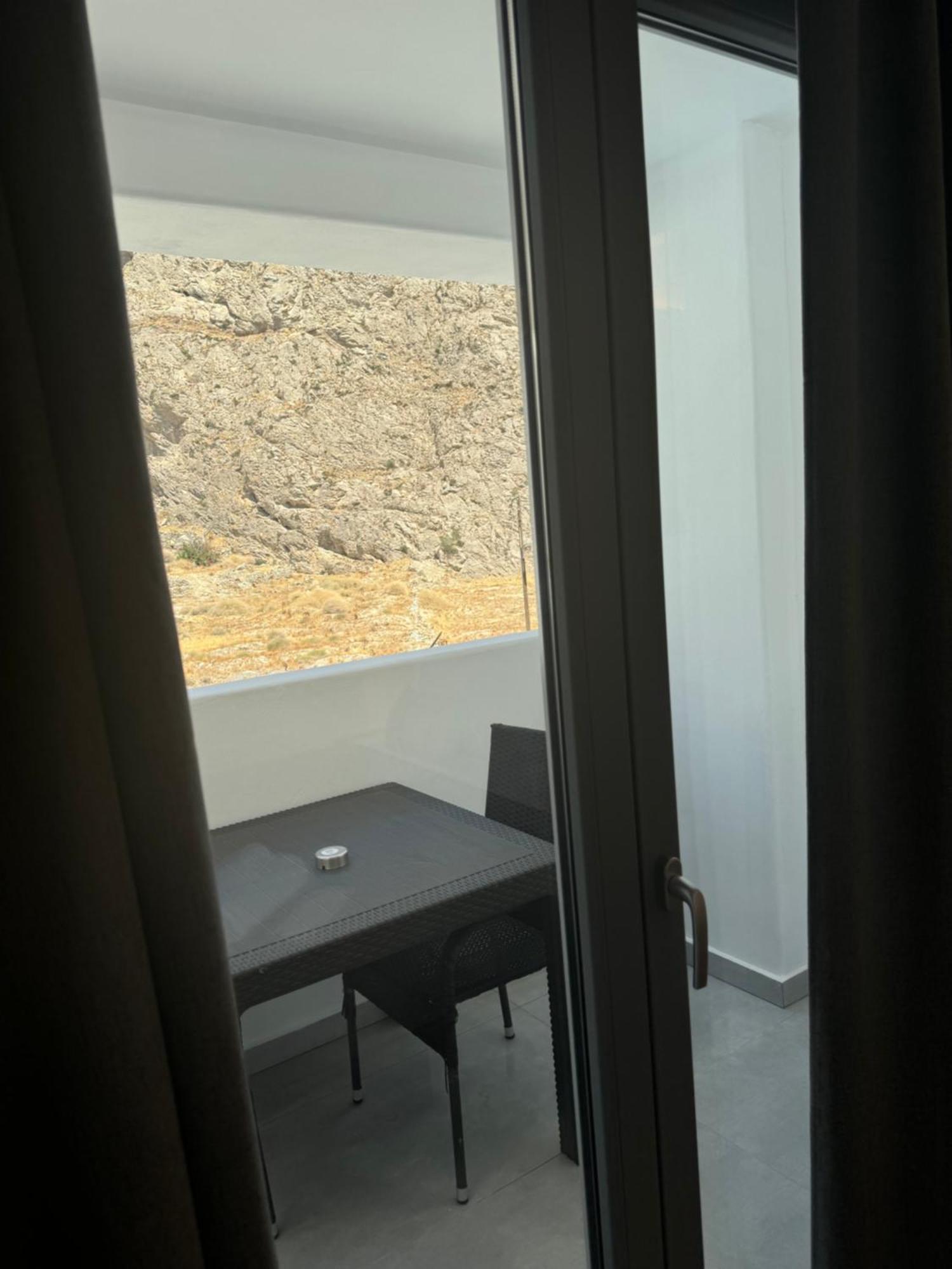 Angelo Estate Santorini Aparthotel Perissa  Exterior foto